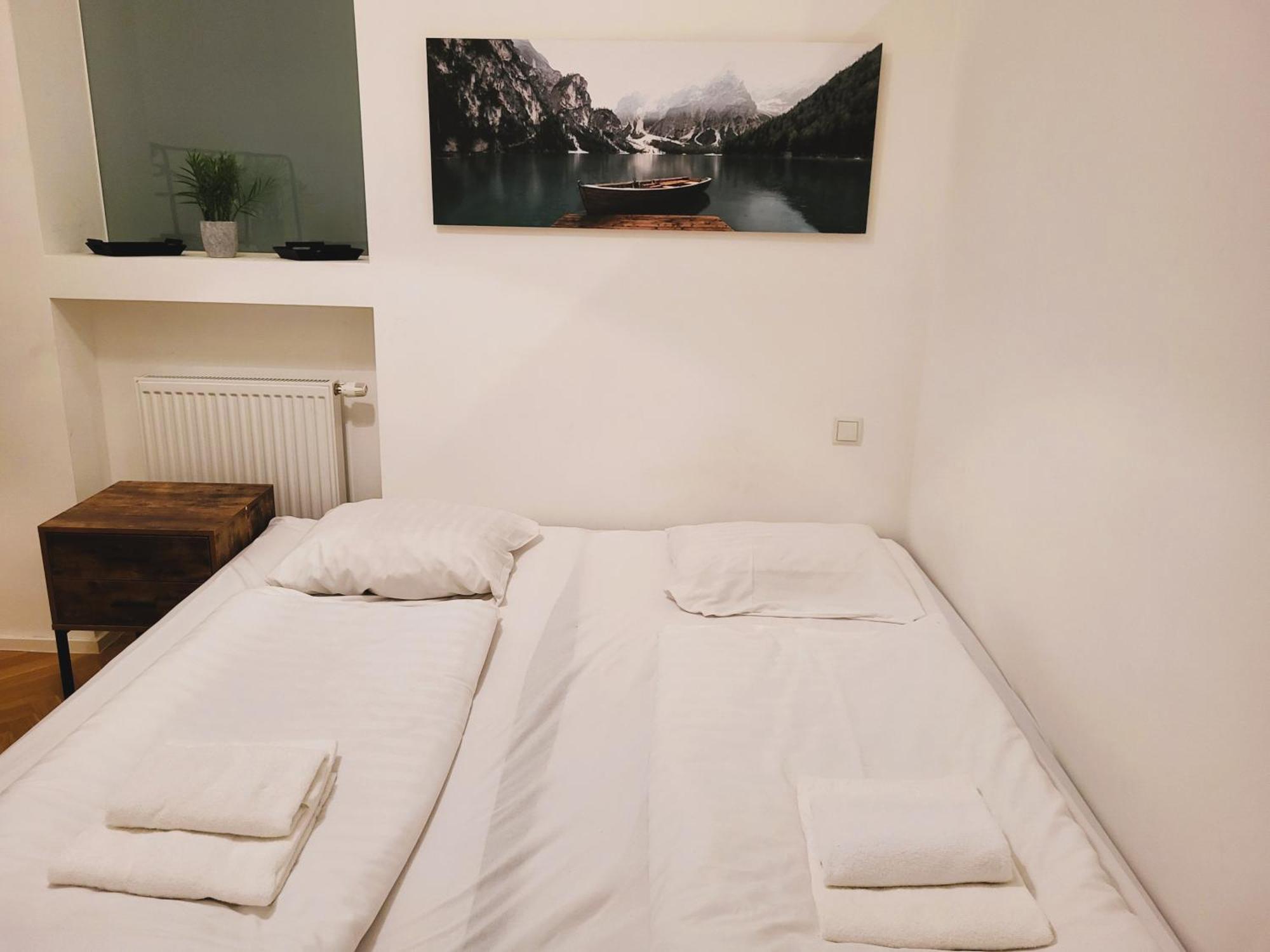 Neulerchenfelder Apartment Wina Bagian luar foto