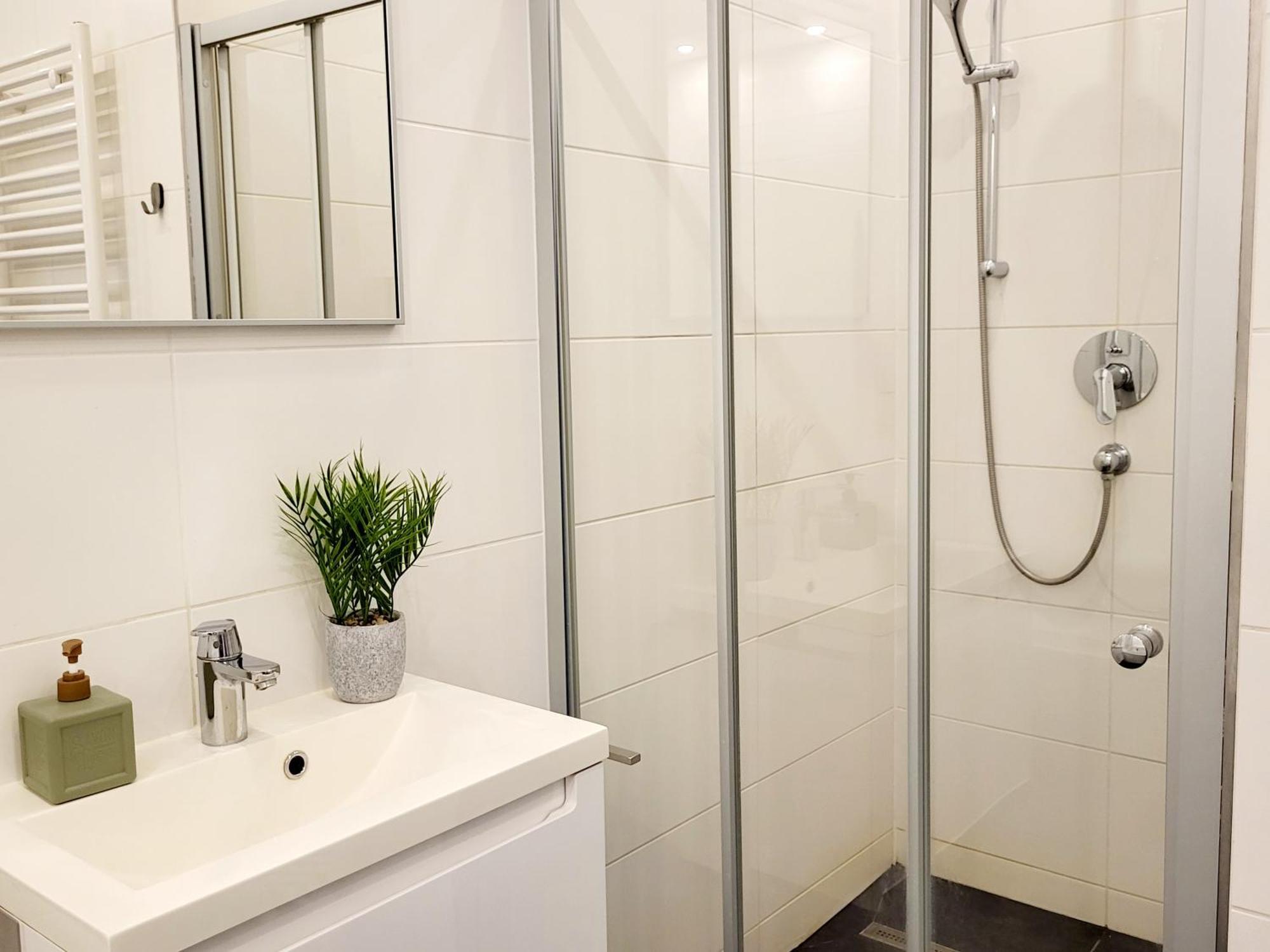 Neulerchenfelder Apartment Wina Bagian luar foto