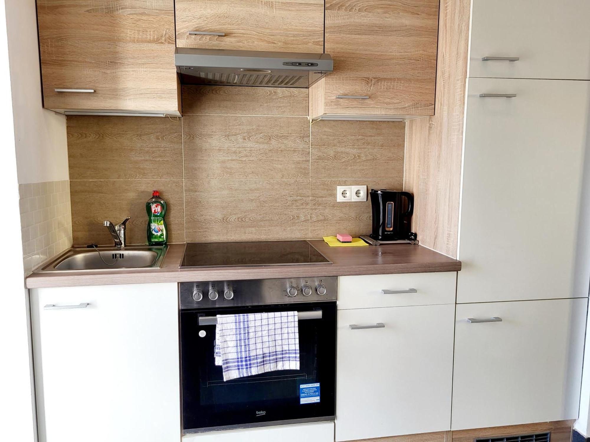 Neulerchenfelder Apartment Wina Bagian luar foto