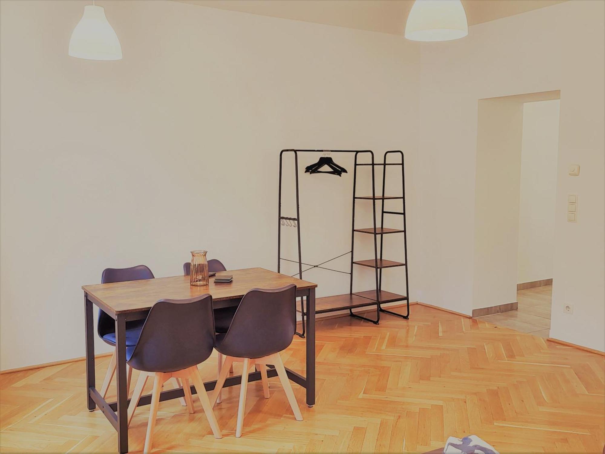 Neulerchenfelder Apartment Wina Bagian luar foto
