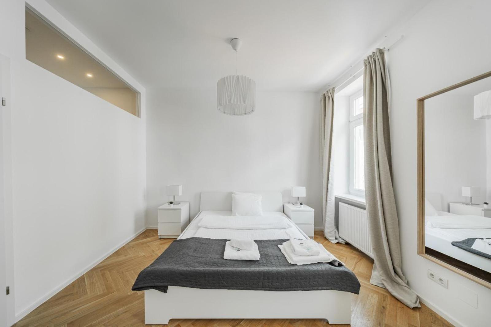 Neulerchenfelder Apartment Wina Bagian luar foto