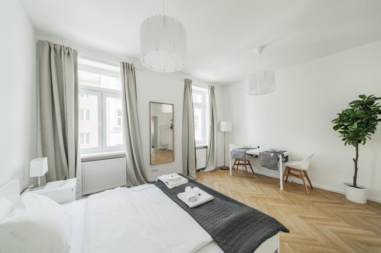 Neulerchenfelder Apartment Wina Bagian luar foto